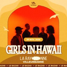 Girls in Hawaii